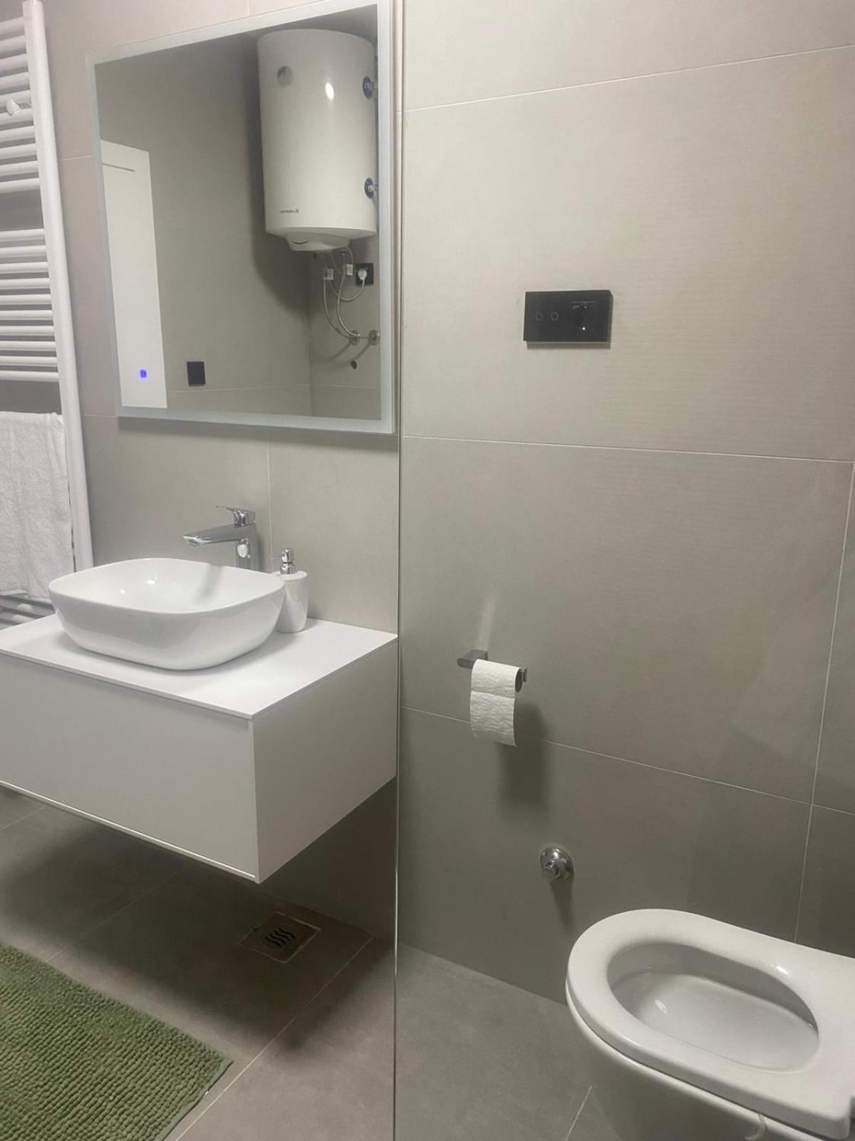 Melanie Apartment Привлака Екстериор снимка