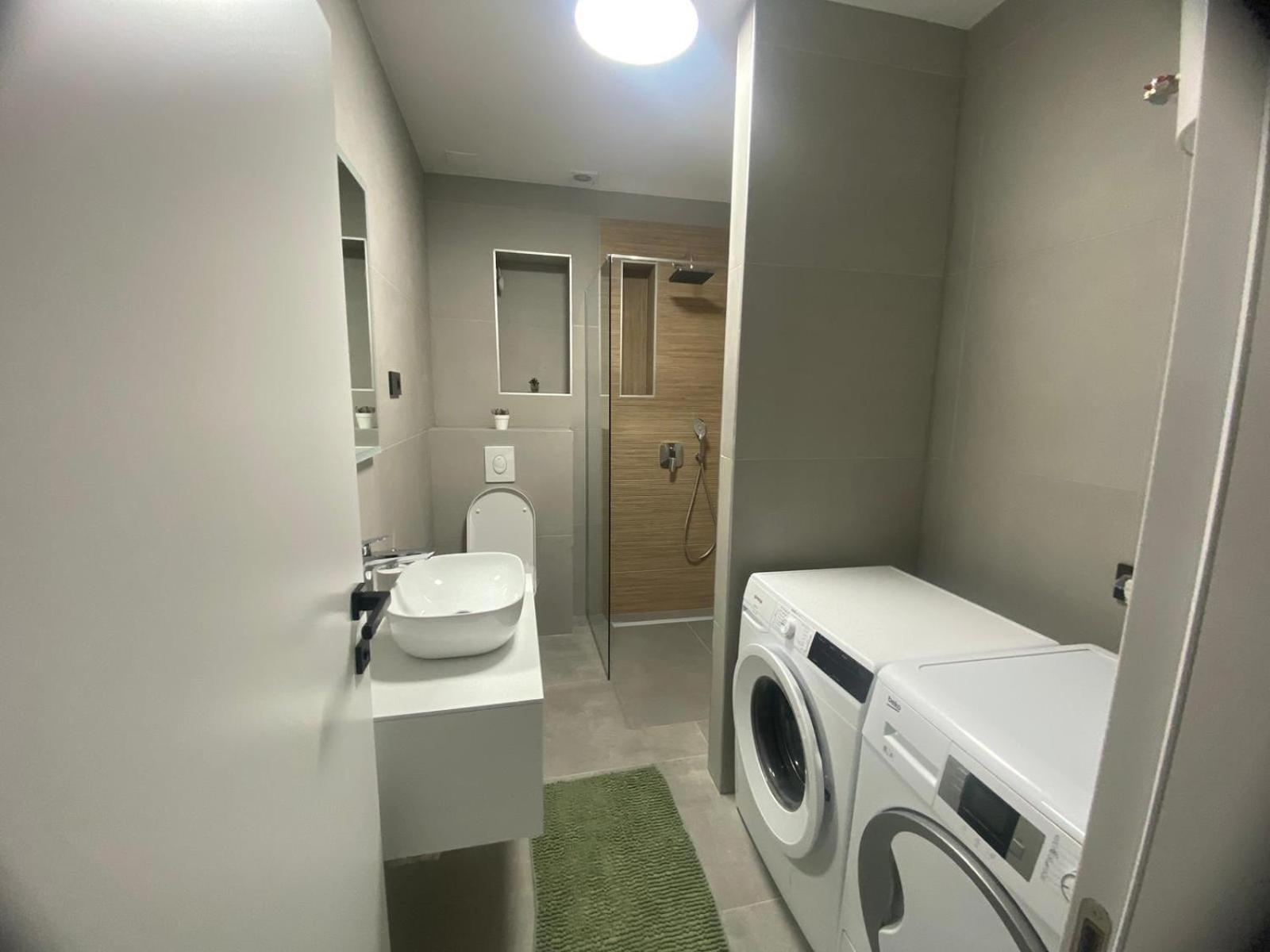 Melanie Apartment Привлака Екстериор снимка