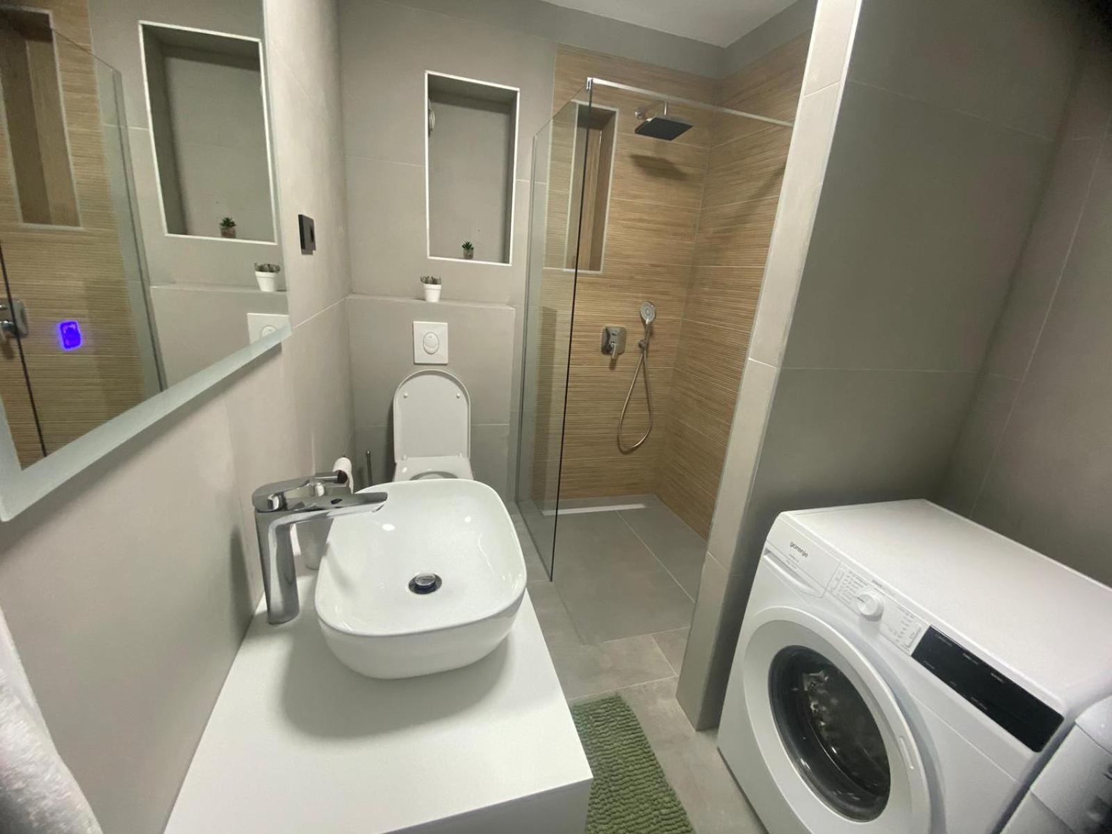 Melanie Apartment Привлака Екстериор снимка